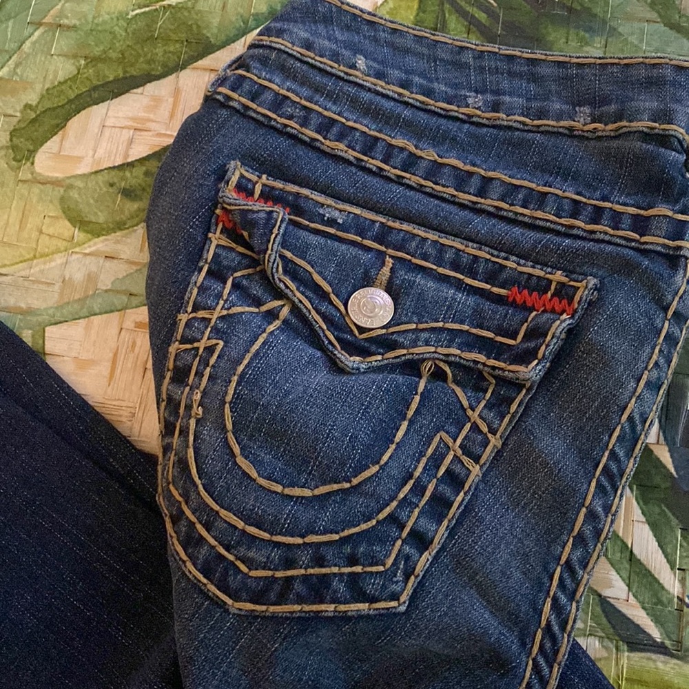 True Religion - Picture 3 of 6